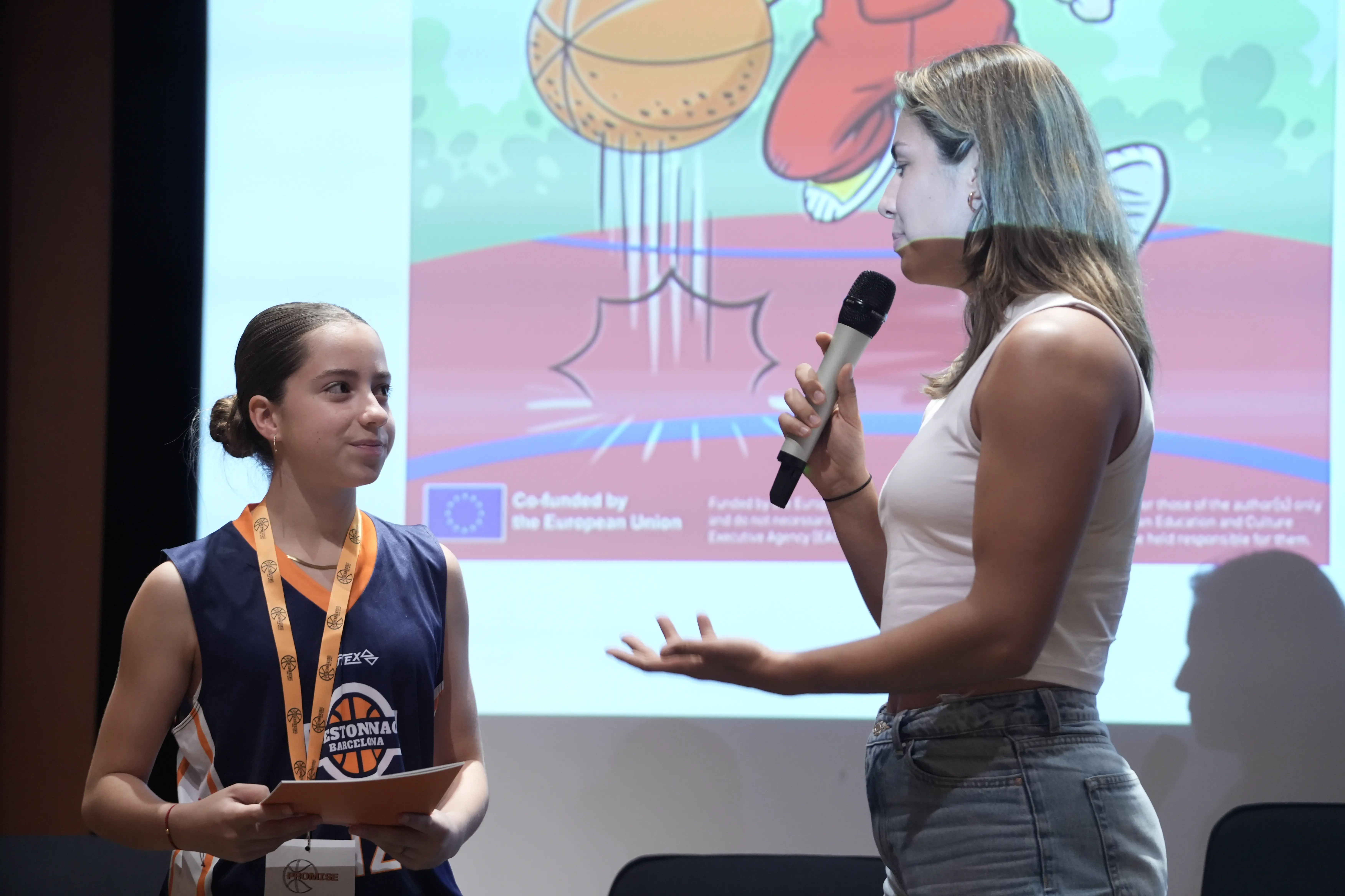 Dushku, Medunjanin dhe Kqiku pjesëmarrëse në Forumin Final të Projektit PROMISE në Barcelonë